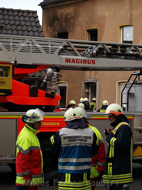 Wohnungsbrand Koeln Stammheim Stammheimer Hauptstr P246.JPG